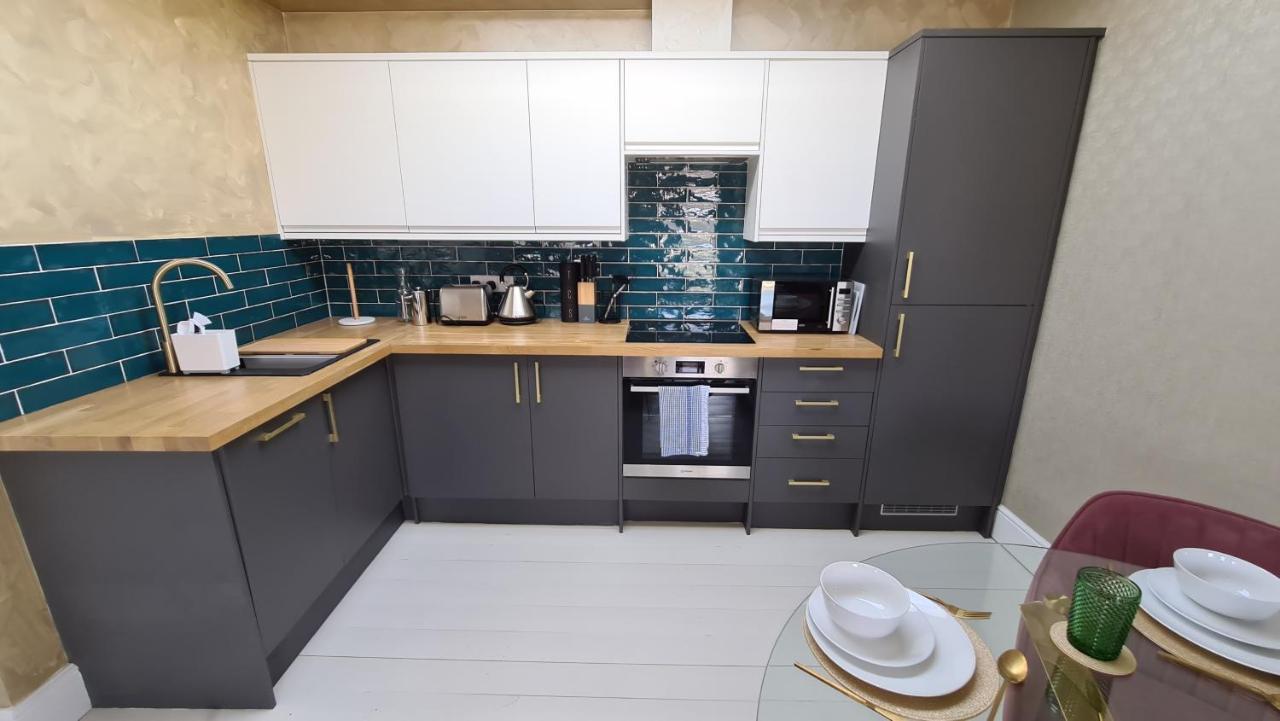 The Loughborough - Elegant, Glamourous Boutique 1 Bed, Central Truro Dış mekan fotoğraf