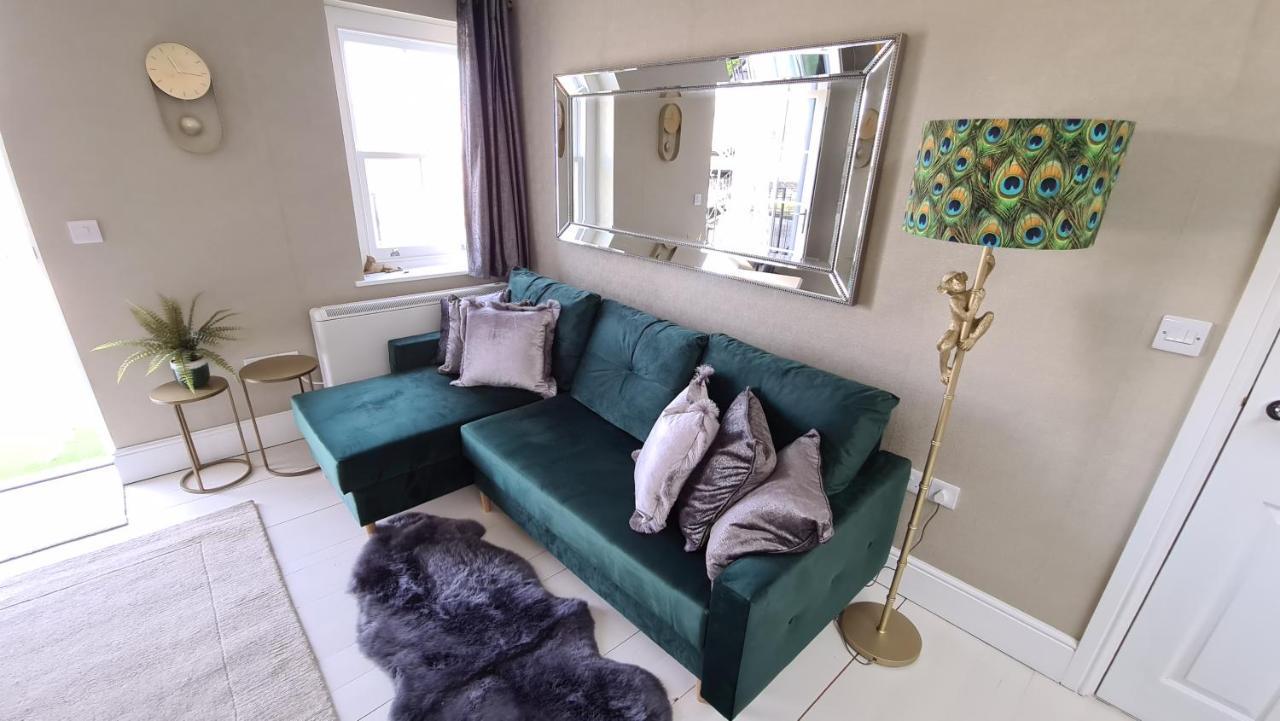 The Loughborough - Elegant, Glamourous Boutique 1 Bed, Central Truro Dış mekan fotoğraf